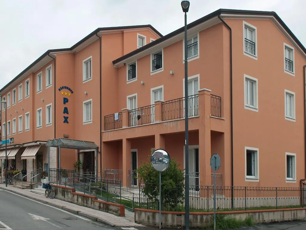 Residence Pax Fiumaretta di Ameglia Aparthotel