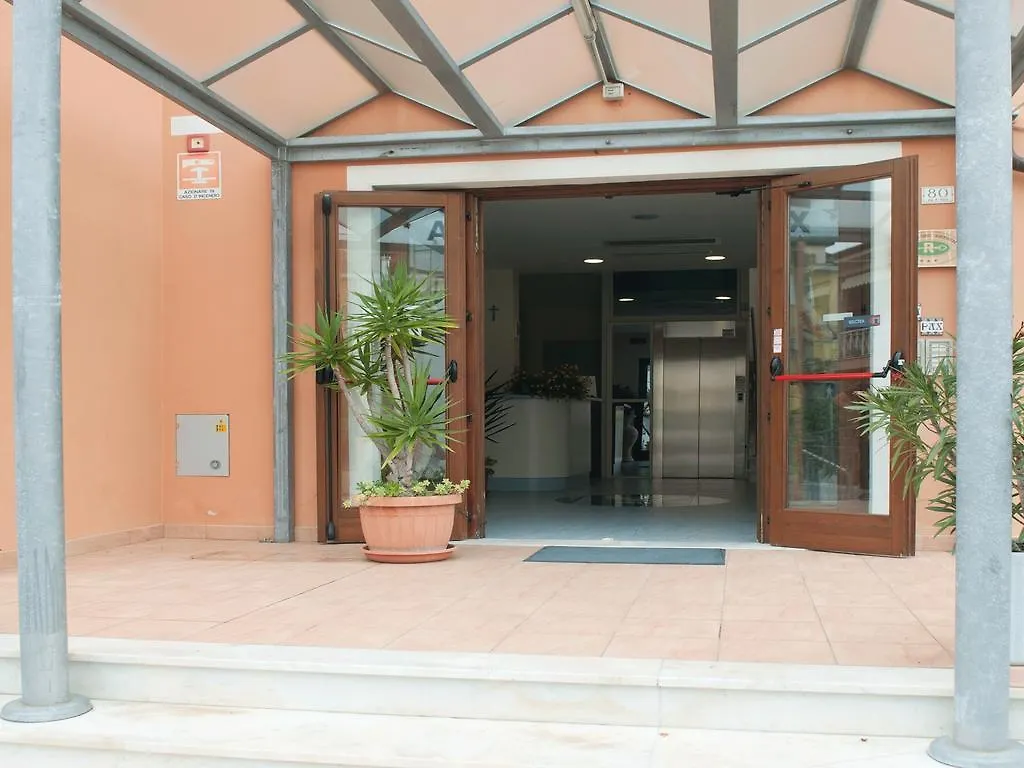 *** Aparthotel Residence Pax Fiumaretta di Ameglia Italia