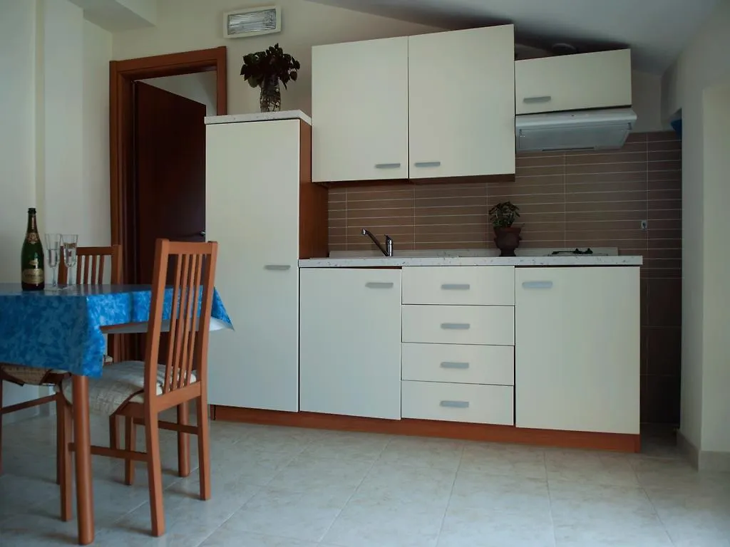 Aparthotel Residence Pax Fiumaretta di Ameglia