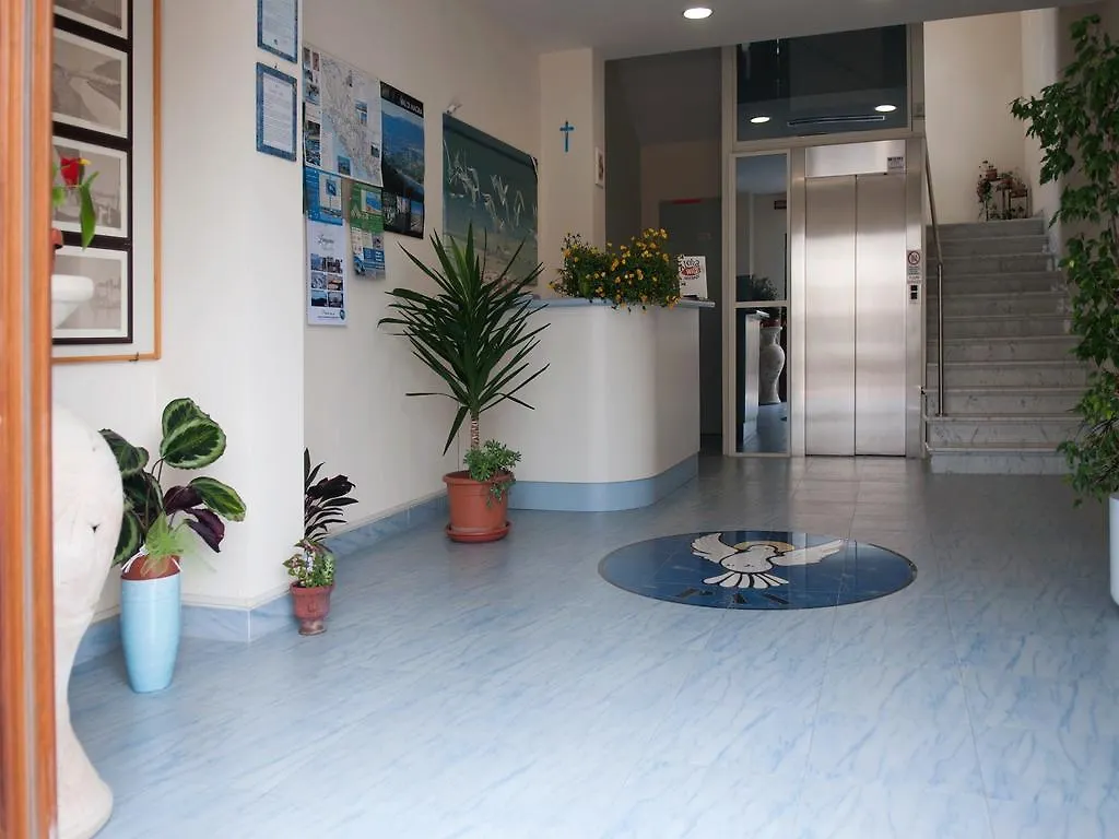 Residence Pax Fiumaretta di Ameglia 3*,
